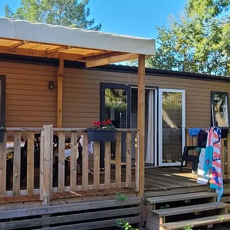 Mobilhome 6 Personnes Climatisation, Tv, Lave-vaisselle, 2 Salle De Bain, 3 Au Les Vignes A Dans Les Landes Avec Piscine, *