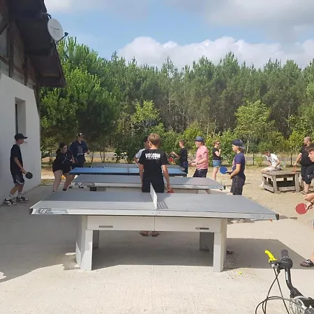 Mobilhome 6 Personnes Climatisation, Tv, Lave-vaisselle, 2 Salle De Bain, 3 Au Les Vignes A Dans Les Landes Avec Piscine, مكان تخييم