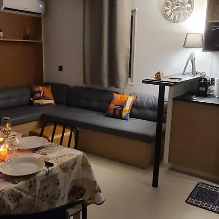 Mobilhome 6 Personnes Climatisation, Tv, Lave-vaisselle, 2 Salle De Bain, 3 Au Les Vignes A Dans Les Landes Avec Piscine, *