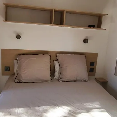 Mobilhome 6 Personnes Climatisation, Tv, Lave-vaisselle, 2 Salle De Bain, 3 Au Les Vignes A Dans Les Landes Avec Piscine, *