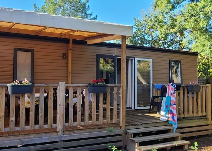 Mobilhome 6 Personnes Climatisation, Tv, Lave-vaisselle, 2 Salle De Bain, 3 Au Les Vignes A Dans Les Landes Avec Piscine, *