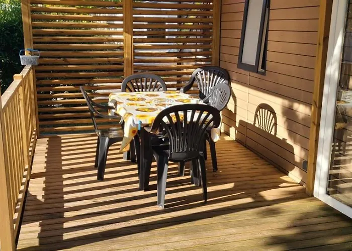 Mobilhome 6 Personnes Climatisation, Tv, Lave-vaisselle, 2 Salle De Bain, 3 Au Les Vignes A Dans Les Landes Avec Piscine, 리-에-믹스